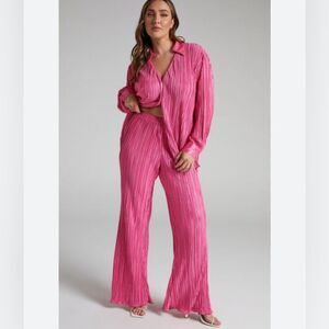 Showpo beca plisse flared pants pink